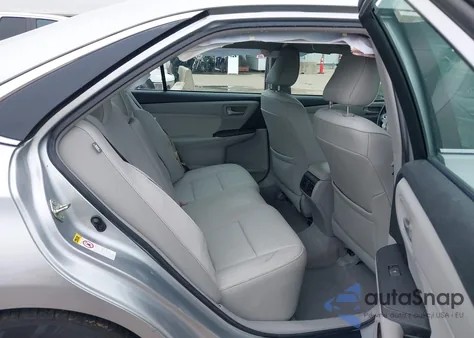 2016 Toyota Camry Xle z USA, uszkodzony, nr VIN 4T4BF1FK1GR520833